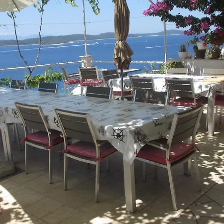 J&b House Hvar Hvar Town