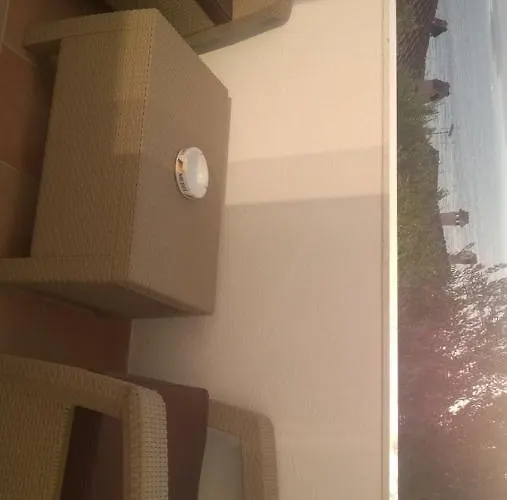 J&b House Hvar شقة