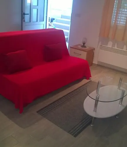 J&b House Hvar