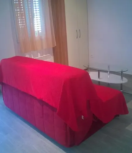 J&b House Hvar شقة