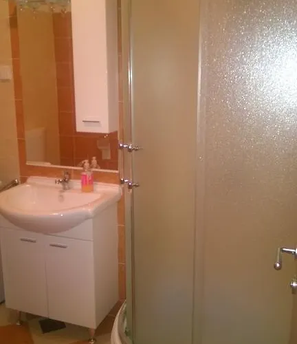 شقة J&b House Hvar *