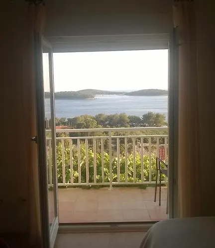 شقة J&b House Hvar