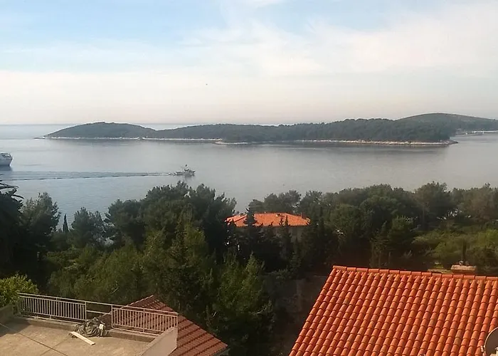 J&b House Hvar *