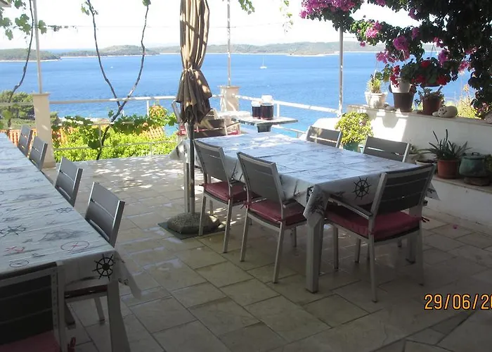 J&b House Hvar * هفار