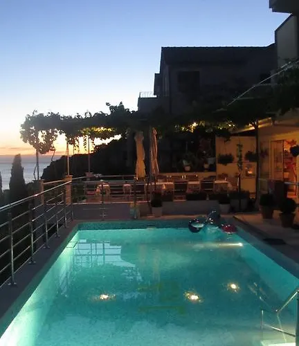 شقة J&b House Hvar