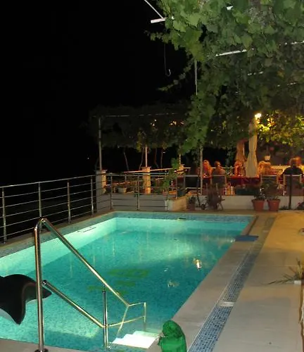 J&b House Hvar شقة هفار