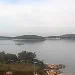 J&b House Hvar